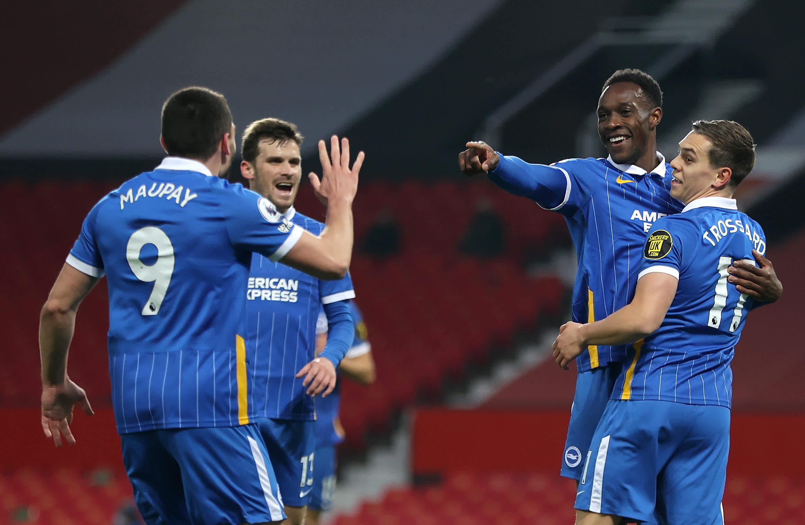 逼近出局边 逼近出局边